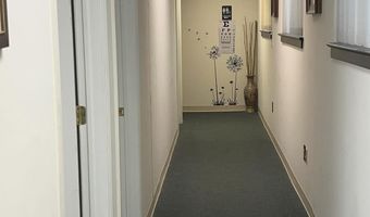 401 S 7TH St, Akron, PA 17501