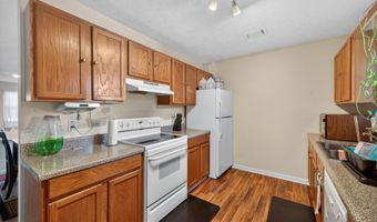 634 Chesterfield St N, Aiken, SC 29801