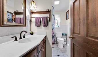 4 N CONESTOGA VIEW Dr, Akron, PA 17501