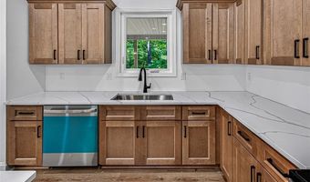5079 Gardengate Rd, Asheboro, NC 27205
