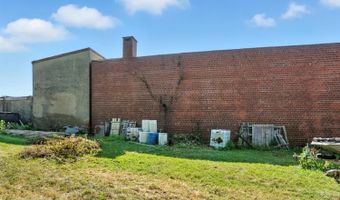 6105 Vine St, Cincinnati, OH 45216