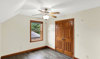 6686 Woodcrest Dr, Avon, IN 46123