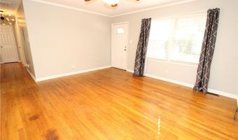 819 James St, Apex, NC 27502