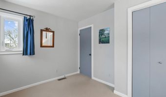 2050 Chalmers Dr, Ann Arbor, MI 48104