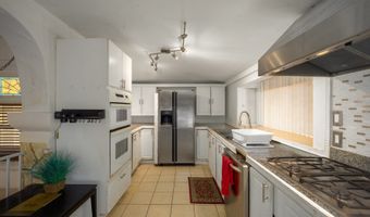 84-5125 HAWAII BELT Rd, Captain Cook, HI 96704