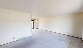 2153 W 42nd St, Casper, WY 82604