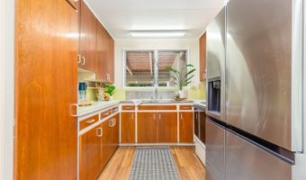 410 Kalama St D, Kailua, HI 96734