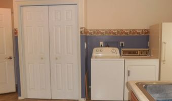 941 S 1st St, Albion, NE 68620