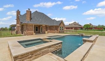145 Rockhouse Dr, Aledo, TX 76008