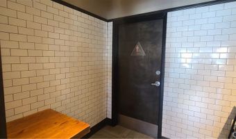 17620 Ventura Blvd, Encino, CA 91316