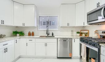 6112 CHESWORTH Rd, Baltimore, MD 21228