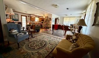 5459 Highway 2, Bascom, FL 32423