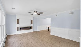 32 Belmont Ave, Bayville, NJ 08721