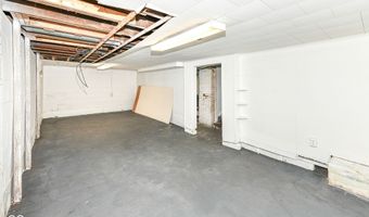 114 South St, Southport, IN 46227