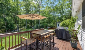 25 Clarkin Pond Rd, Charlestown, RI 02813
