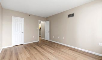 4801 FAIRMONT Ave 712, Bethesda, MD 20814
