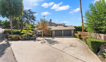 3045 Mary Ln, Escondido, CA 92025