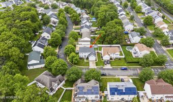 10 Butternut Ln, Bayville, NJ 08721