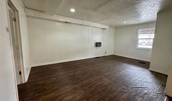 17 W 4th St, Atlantic, IA 50022