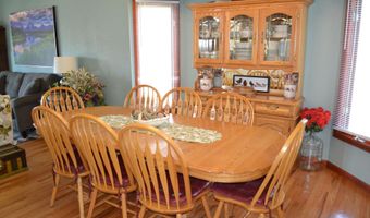 3006 THOMAS Rd, Cheyenne, WY 82009