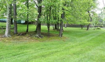 3 Larissa Ct, Airmont, NY 10952