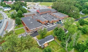 10 Pine St, Alton, NH 03809