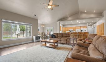 6640 Dixieland Dr, Anderson, CA 96007