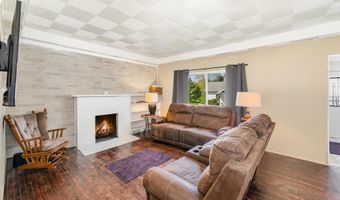 750 Pennsylvania Ave, Alma, MI 48801