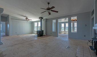 688 Stanford Dr, Concho, AZ 85924