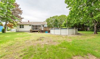 22 Bayview Ave, Berkley, MA 02779