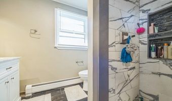 14 Greenville St, Billerica, MA 01821