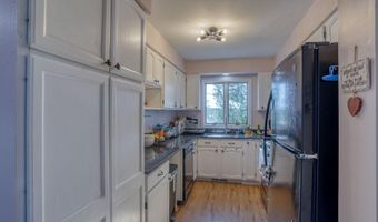 121 S SANDPIPER Dr, Dover, DE 19901