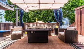 46 W 43RD St, Bayonne, NJ 07002