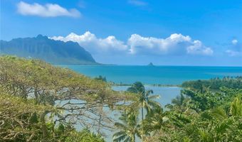 47-505 Lulani St, Kaneohe, HI 96744