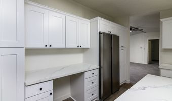 14849 S APPLETON Dr 161, Oregon City, OR 97045