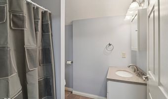 151 South St, Southport, IN 46227