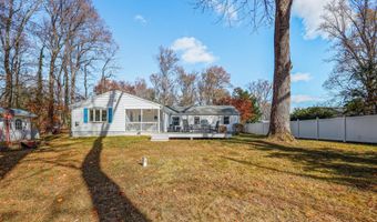 595 PINEWOOD Dr, Annapolis, MD 21401