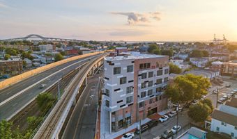 17 AVENUE E 505, Bayonne, NJ 07002