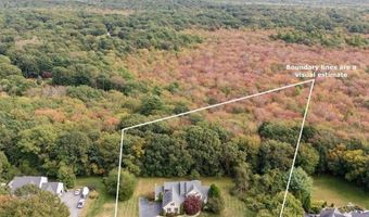 68 Delta Dr, North Kingstown, RI 02874