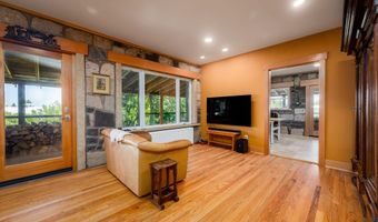 61900 Anker Ln, Bend, OR 97702
