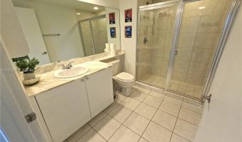 2775 NE 187th St 314, Aventura, FL 33180