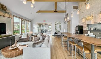 2550 FARMSTEAD Dr, Rockville, MD 20850