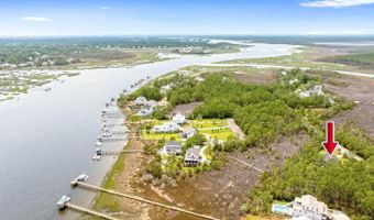4550 Cape Island Dr, Awendaw, SC 29429