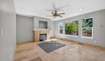 3190 NE Delmas St, Bend, OR 97701