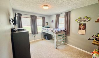 1191 N Lawrence Hollow Dr, Bloomfield, IN 47424