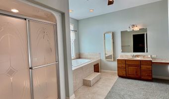 2702 Country Oaks Dr, Atlantic, IA 50022