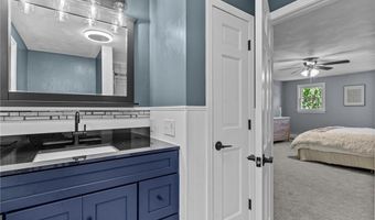 123 Stone Gate Dr, North Kingstown, RI 02852