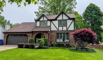 23 Grasspointe Dr, Amherst, NY 14228