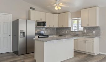 2021 Paulele Pl, Kihei, HI 96753