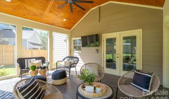 1617 Brook Rd, Charlotte, NC 28205